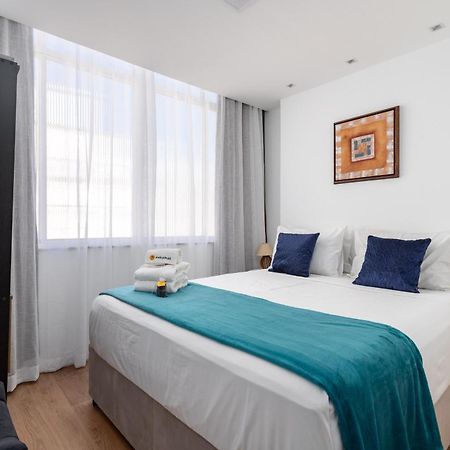 Afavel Em Copacabana - Ideal Para Casais - Nsc1209 Z3 Рио-де-Жанейро Экстерьер фото